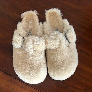 Cozy Cream Shearling Clogs - papillio by Birkenstock